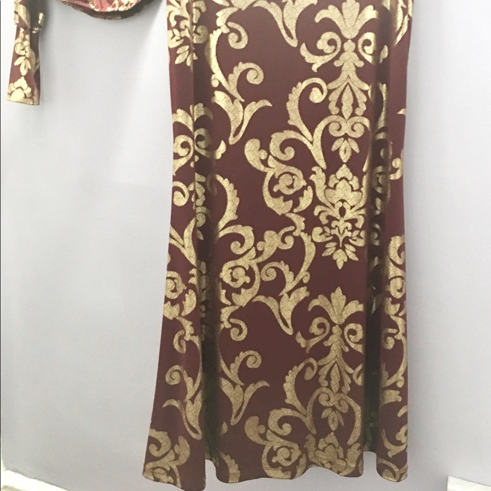 NWOT 2 piece skirt suit